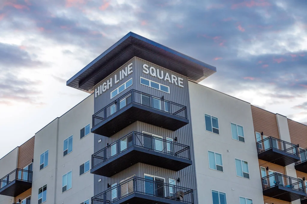 ae_urbia_ae-urbia-high-line-square-5_5 AE Ubria Architects and Engineers High Line Square Apartments