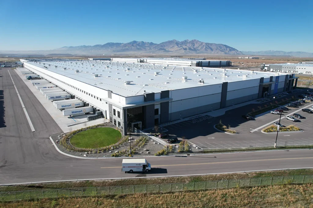 ae-urbia-global-logistics-1 copy AE Urbia Northwest Quadrant Global Logistics Building #4