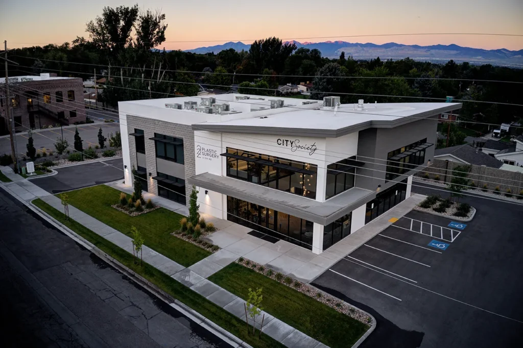 ae-urbia-trilogy-medical-office-building-6 Ae Urbia Trilogy Medical Office Building