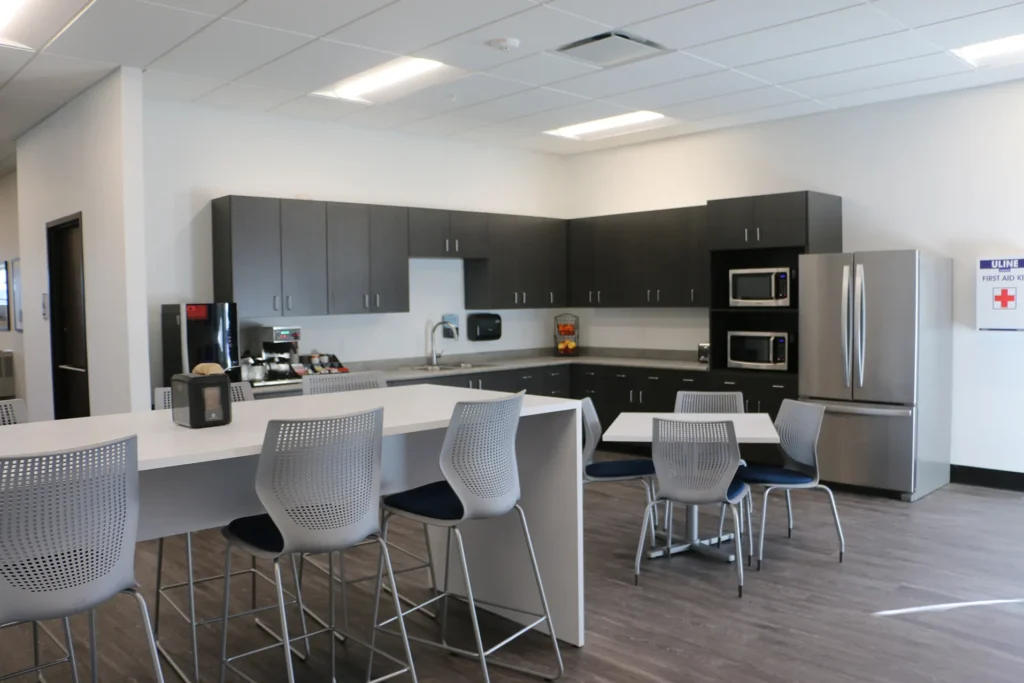 ae-ubria-komatsu-elko-office-warehouse-5 AE Ubria Architects and Engineers Komatsu Elko Office and Warehouse Interior