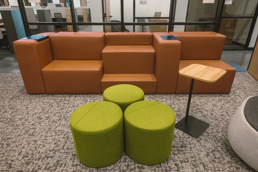 ae-urbia-architects-and-engineers-goal-zero-interior-design-office-2 AE Urbia Architects and Engineers Goal Zero Office and Warehouse Interior Design