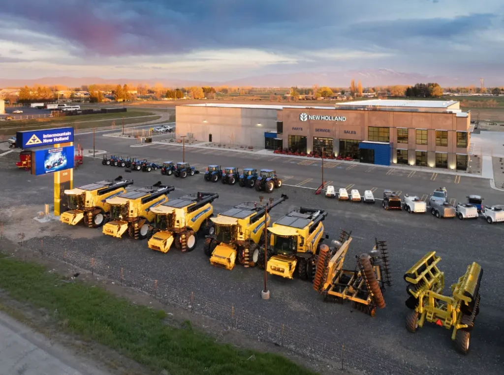 ae-urbia-intermountain-new-holland-office-warehouse-6 AE Urbia Architects and Engineers Intermountain New Holland Office and Warehouse