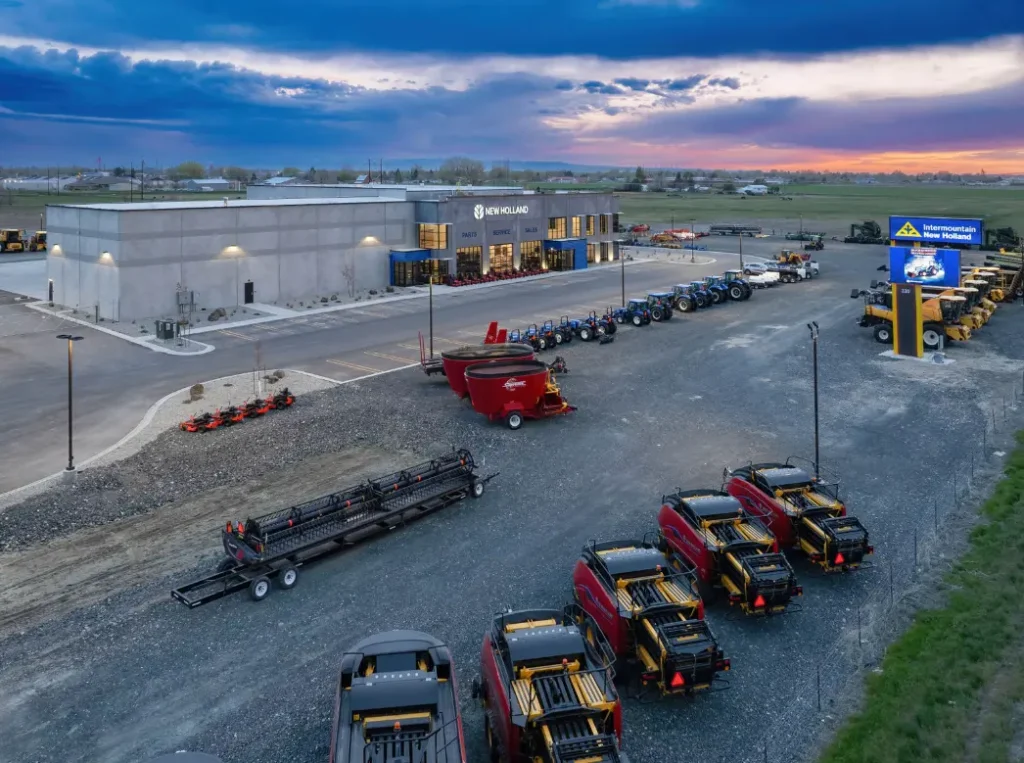 ae-urbia-intermountain-new-holland-office-warehouse-7 AE Urbia Architects and Engineers Intermountain New Holland Office and Warehouse