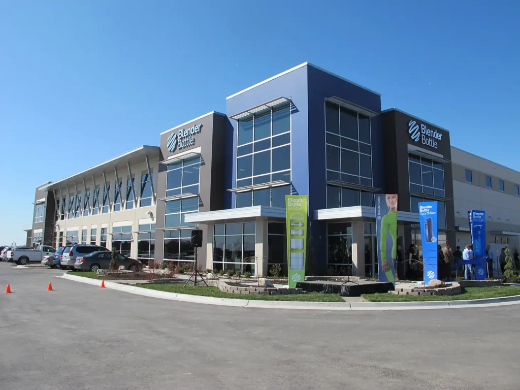 ae_urbia_blender bottle 2_3 AE Urbia Architects and Engineers Blender Bottle Office and Warehouse