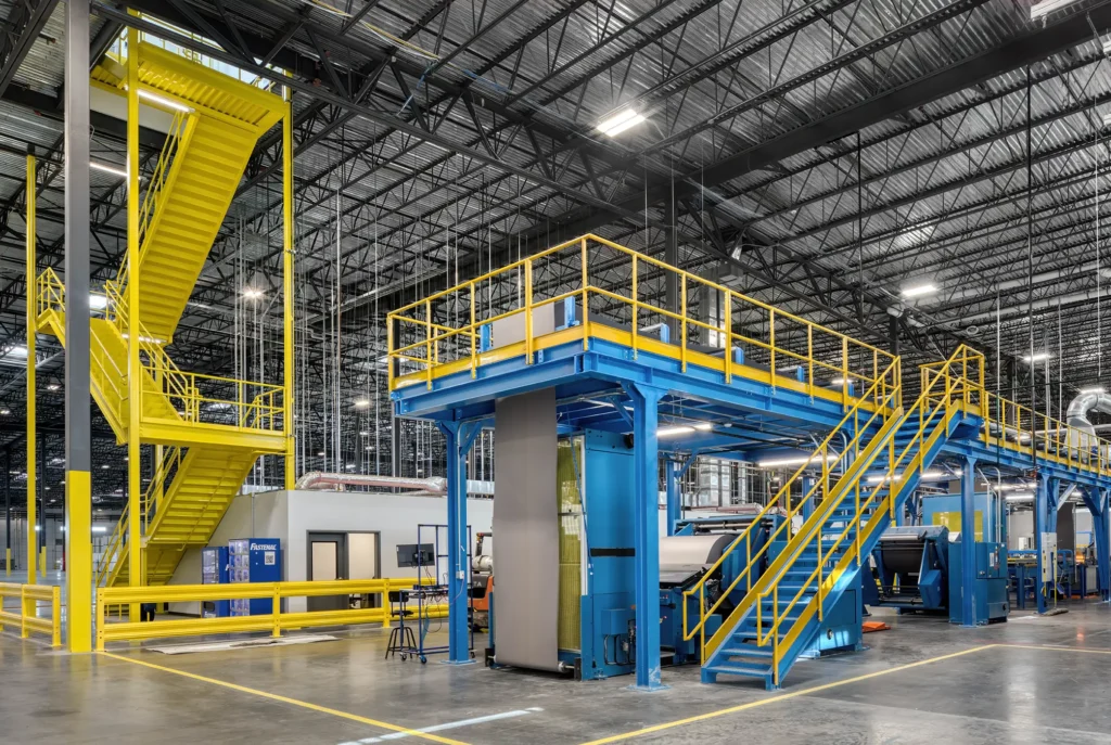 ae_urbia_cc7_2i5a2573_blakely_dn_1 AE Urbia Architects and Engineers Copper Crossing 7 Office and Warehouse