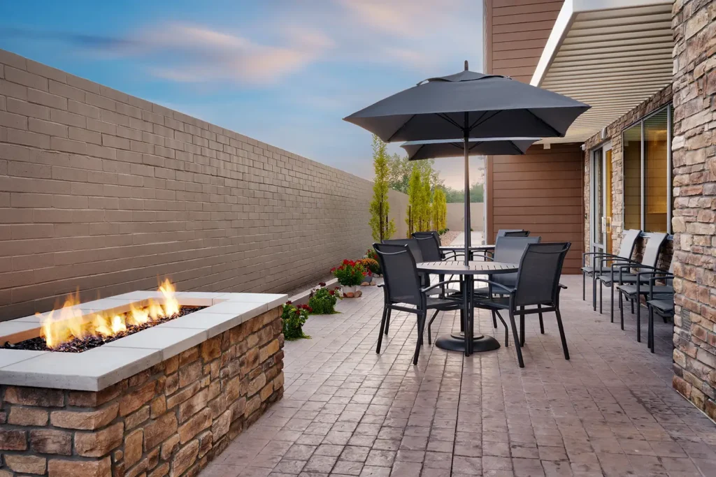 ae_urbia_ff_slcfw_patio_fire_pit_10 AE Ubria Architects and Engineers Fairfield Inn and Suites Interior