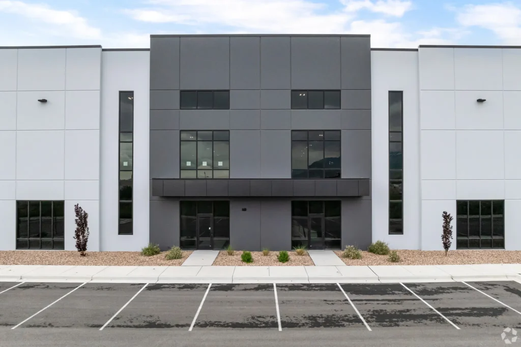 ae-urbia-raceway-commerce-center-3 AE Urbia Architects & Engineers Raceway Commerce Center