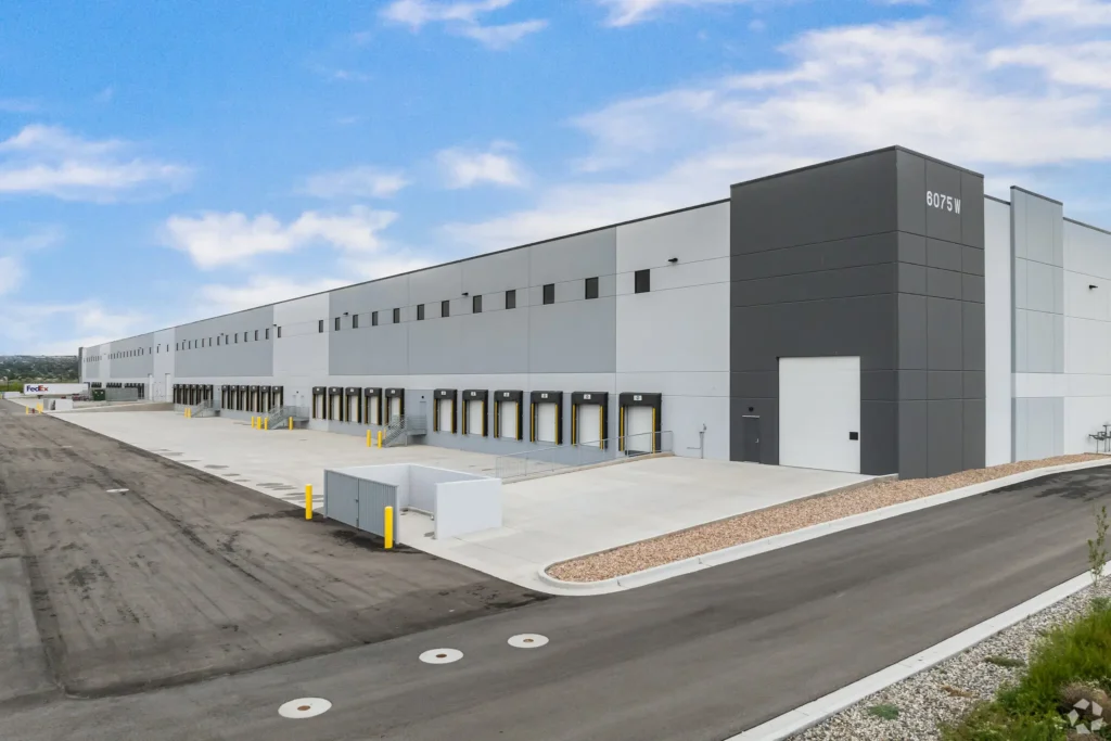 ae-urbia-raceway-commerce-center-5 AE Urbia Architects & Engineers Raceway Commerce Center