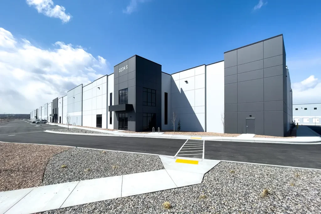 ae-urbia-raceway-commerce-center-6 AE Urbia Architects & Engineers Raceway Commerce Center