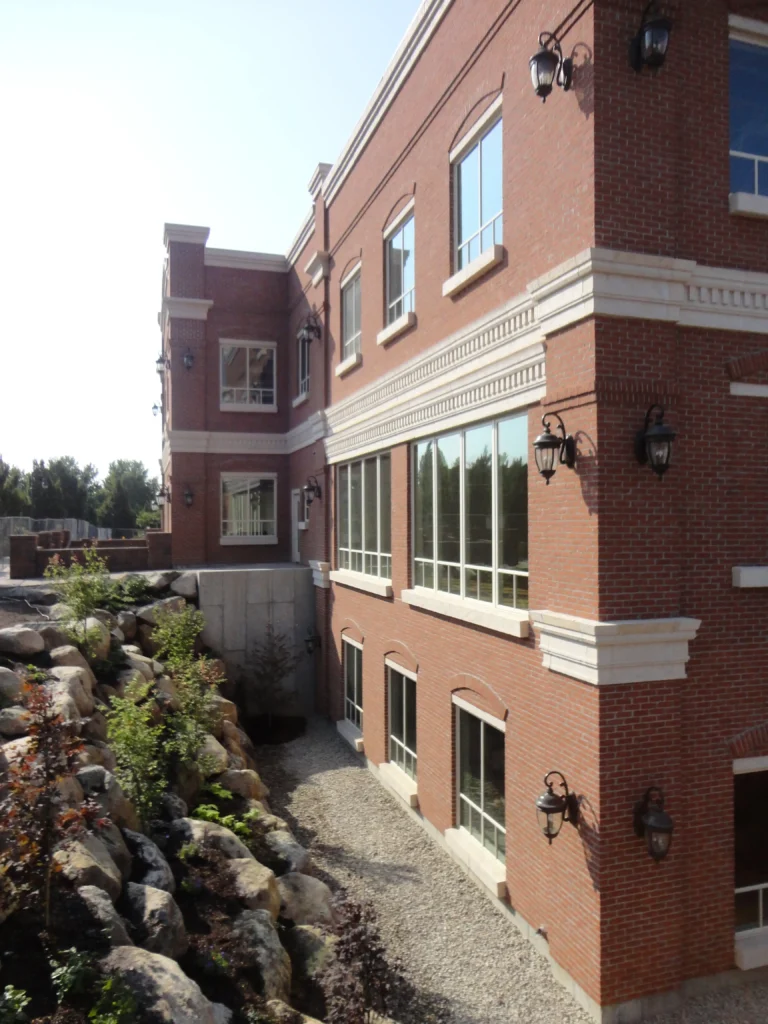 ae_urbia_dsc00696_5 AE Urbia Architects & Engineers Brick Canvas