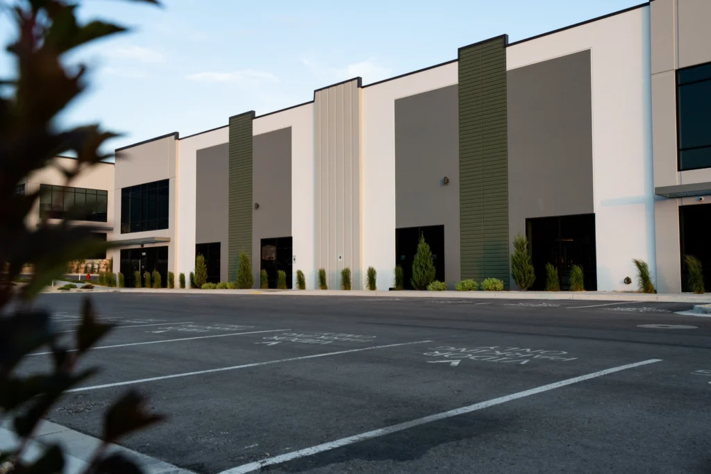 ae_urbia_dsc05304_2 AE Urbia Architects & Engineers Call Commercial Center