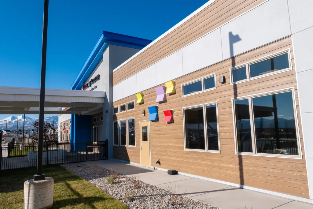 ae-urbia-architects-and-engineers-kiddie-academy-exterior-3 AE Urbia Architects and Engineers Kiddie Academy Exterior