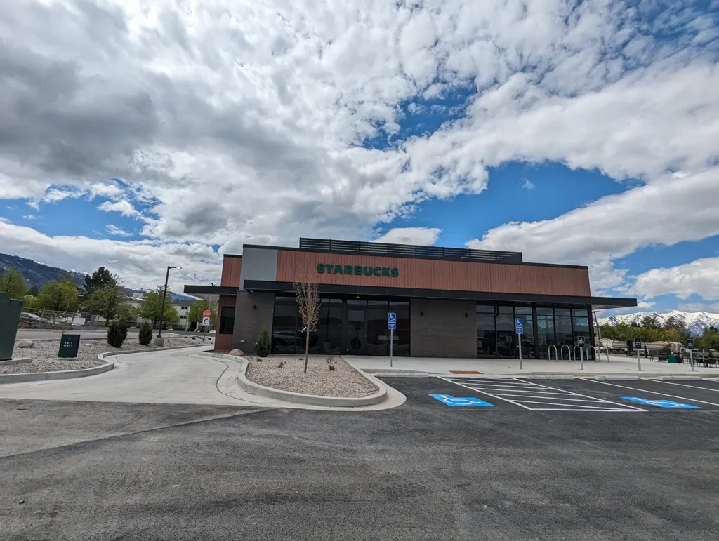 ae-urbia-starbucks-3 AE Urbia Architects and Engineers Starbucks