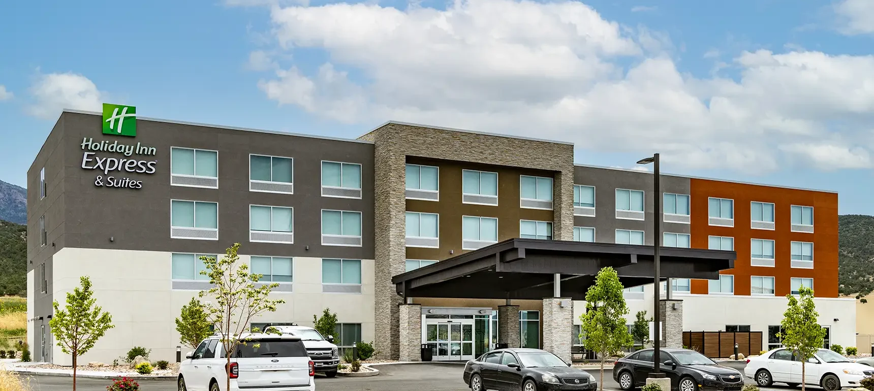 AE Urbia Architects and Engineers Holiday Inn Express