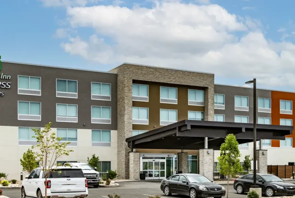 AE Urbia Architects and Engineers Holiday Inn Express